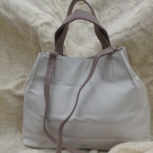 Ultra Chi  Ecru Tote Bag with Strap. NWOT